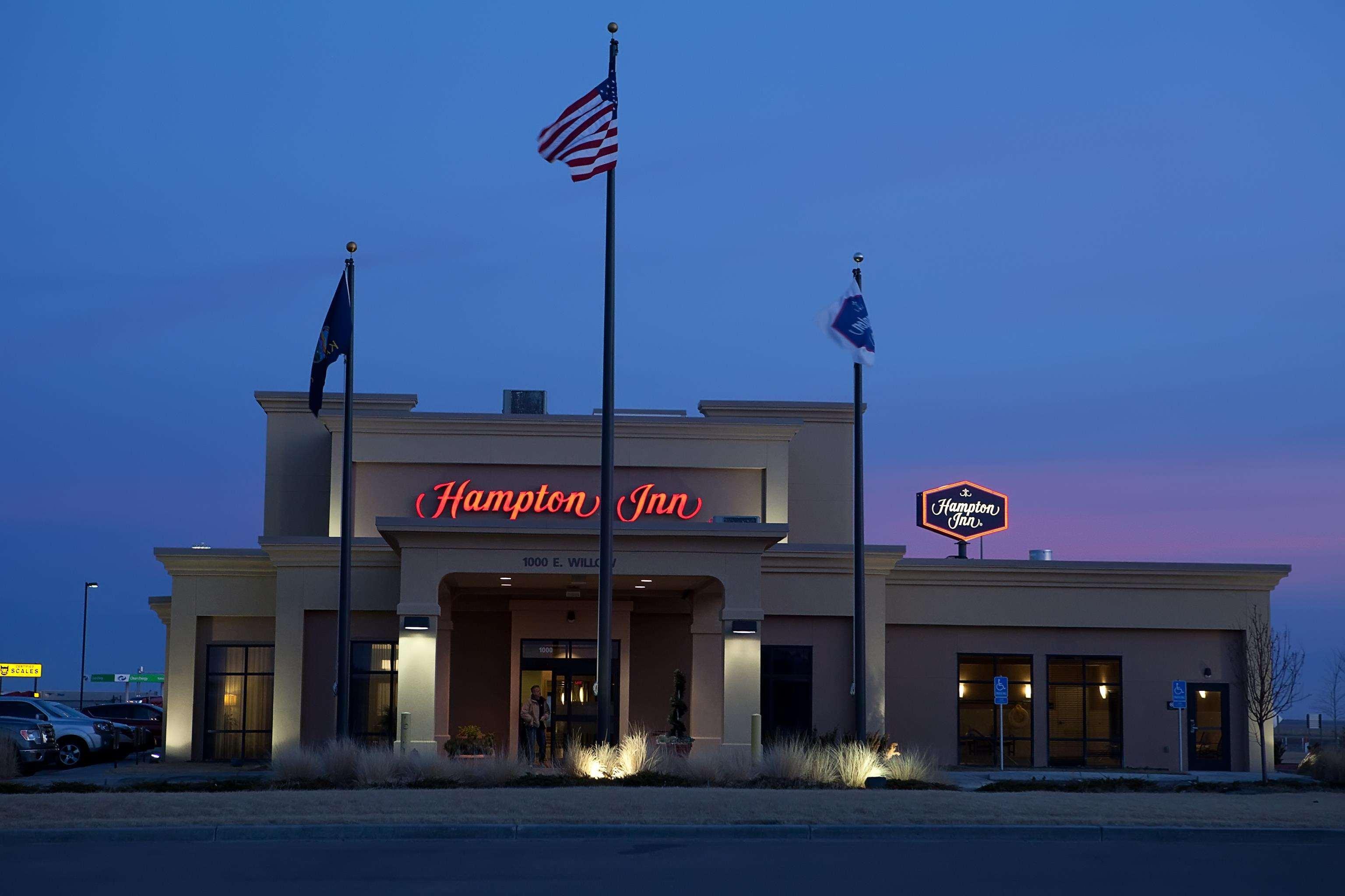 Hampton Inn Colby Eksteriør bilde